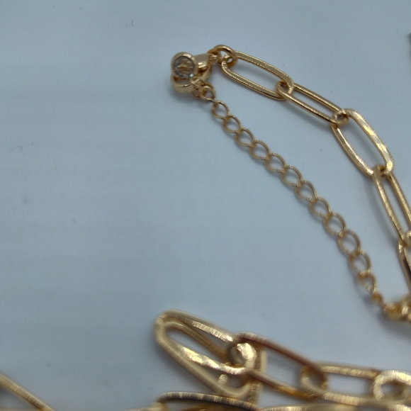 Vendome Signed Three-piece Necklace Set, NEW WITHOUT TAGS - Picture 4 of 9